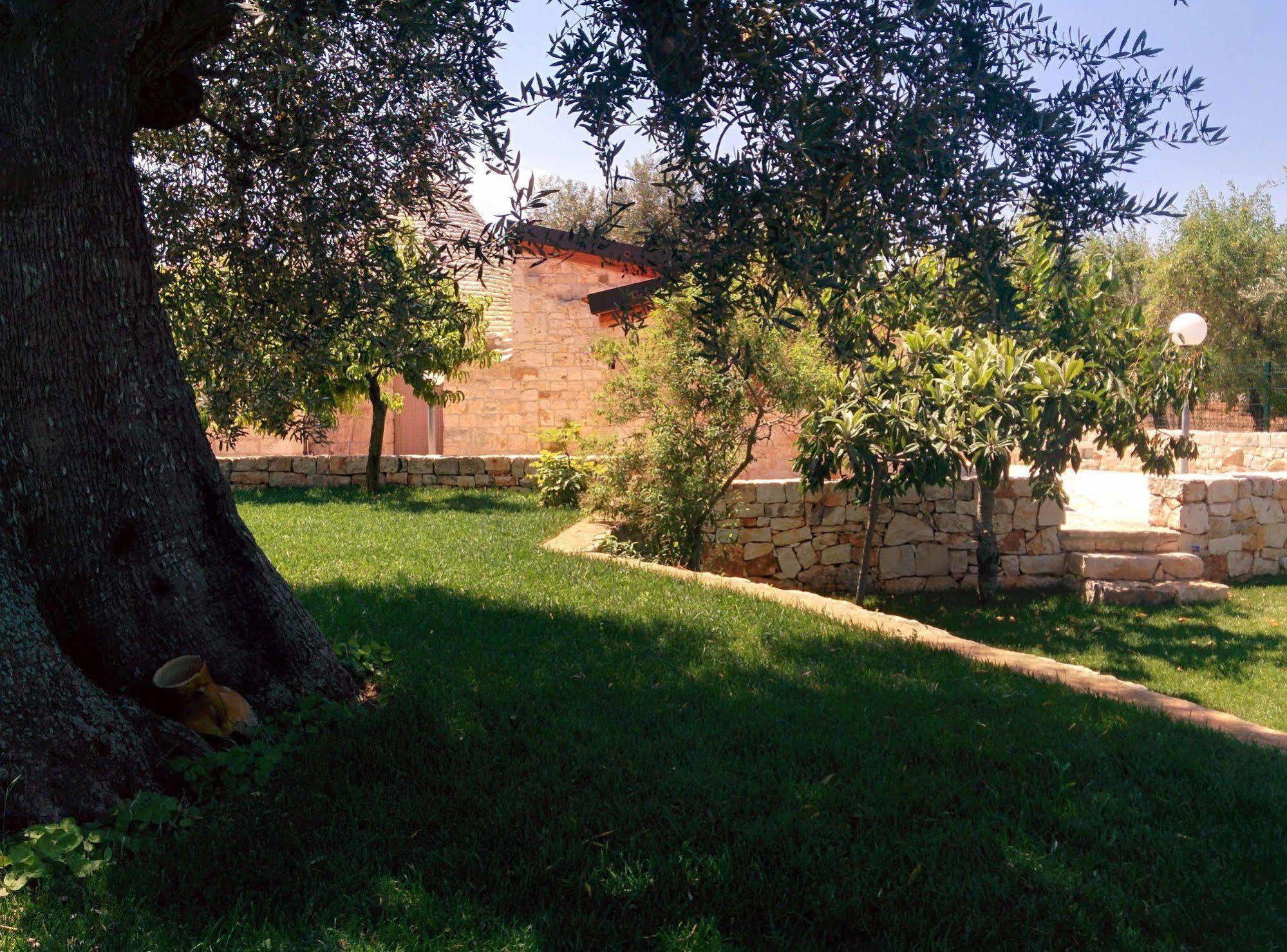 Il Giardino Degli Ulivi Bed and Breakfast Castellana Grotte Exteriör bild